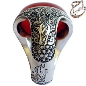 سفارش ساخت دو ماهه عقیق سرخ قلمزنی استاد ساعی