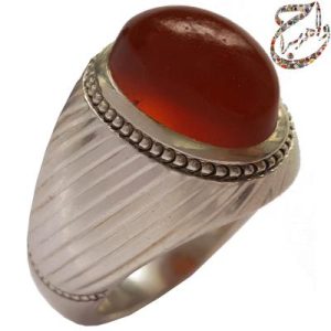 عقیق آبدار یمنی تراش ثبتی