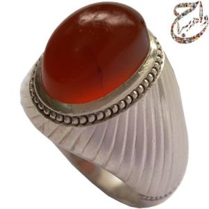 عقیق آبدار یمنی تراش ثبتی