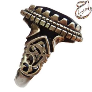 یاقوت کبود معدنی