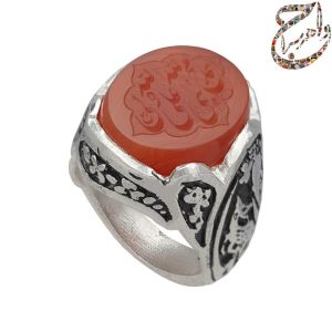 حکاکی ذکر انگشتری امام زمان (عج) بر روی عقیق یمنی