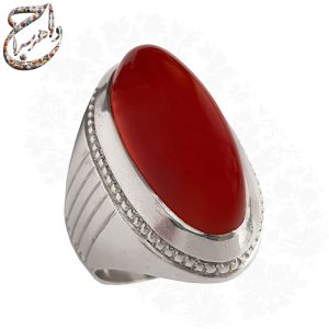 عقیق آبدار یمنی تراش بادومی رکاب رضایی