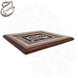 تابلو قلمزنی مسی اصفهان با قاب خاتم کاری شده