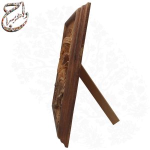 تابلو منبتکاری چوب گردو طرح مادر با طراحی سهبعدی و برجسته