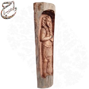 منبت کاری نقش تابوت فراعنه مصر روی کنده چوب درخت گردو