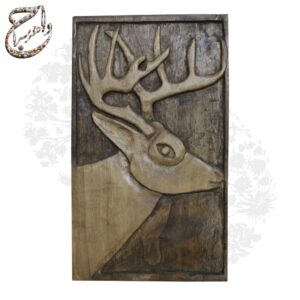 تابلو چوبی یک‌تکه معرق‌کاری‌شده طرح گوزن