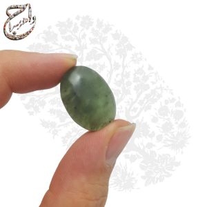نگین یشم ایرانی سبز طبیعی