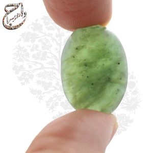 نگین یشم ایرانی سبز طبیعی