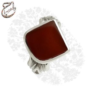انگشتر عقیق یمنی تراش طرح نقطه نستعلیق رکاب صفوی