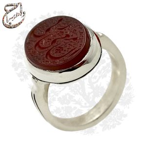 انگشتر عقیق یمنی با حکاکی انّ معیَ ربّی