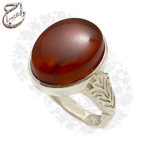 انگشتر مردانه عقیق سرخ یمنی با رکاب نقره صفوی